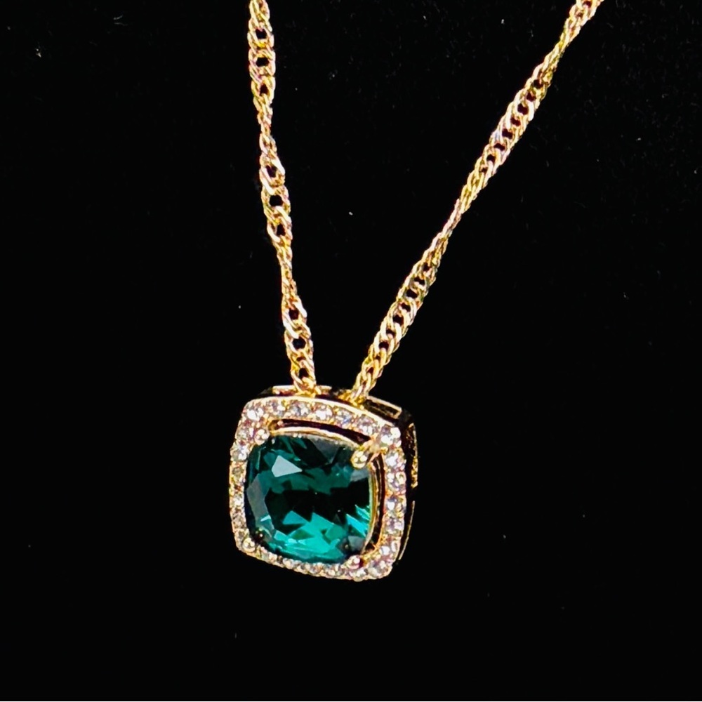 Goldtone Green Cushion Pendant Necklace with Halo Accents - Picture 6 of 8